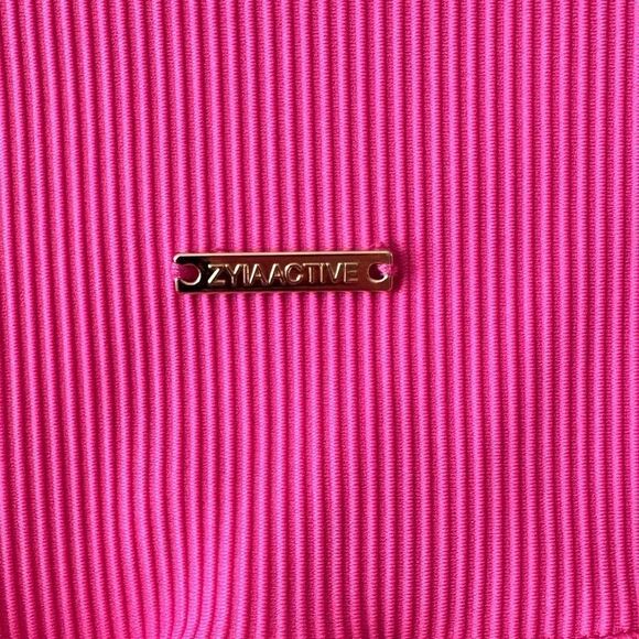 Zyia Active Muted Magenta Réve Hi-Rise Capri20"(8-10) - Picture 9 of 10